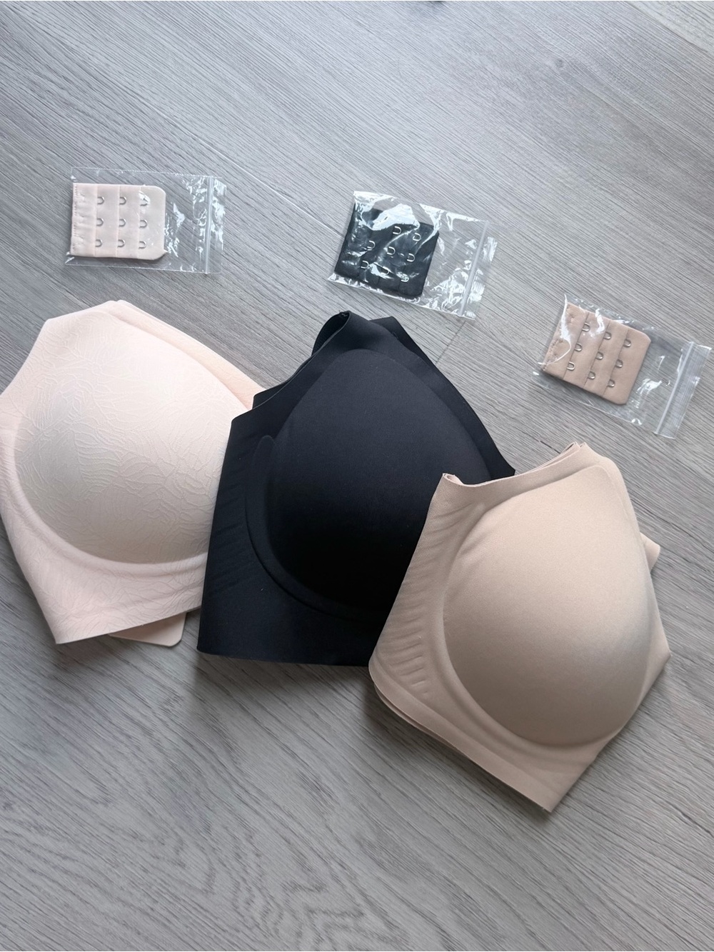 NWOT Vertvie Seamless Wireless Jelly Bras — Lot of 3 (Black, Praline, & Nude)